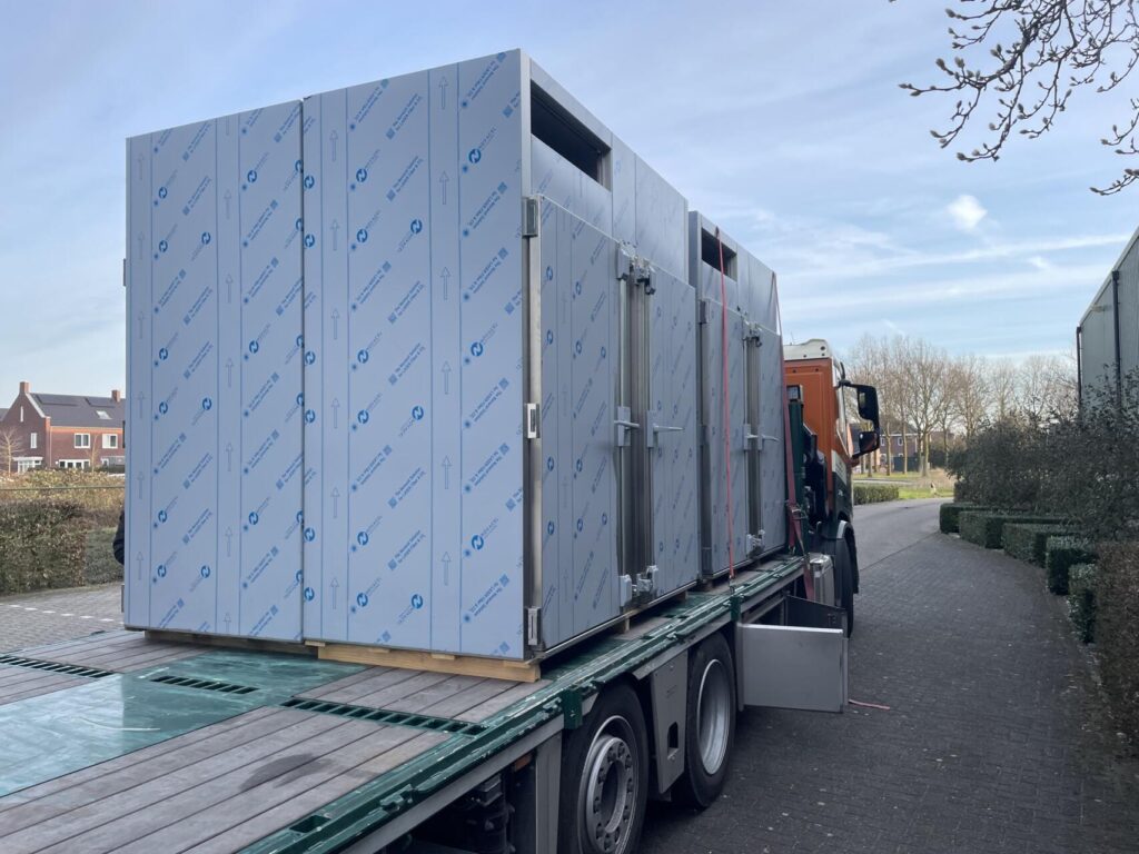 Norit droogkast op vrachtwagen