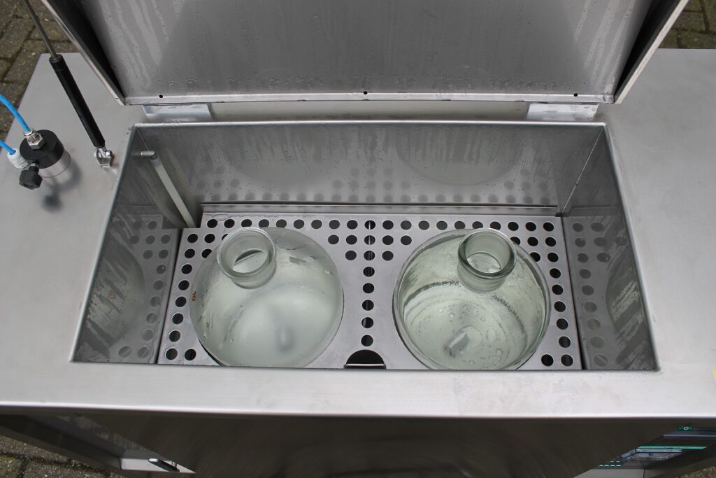 Magneetroerbaden in laboratorium