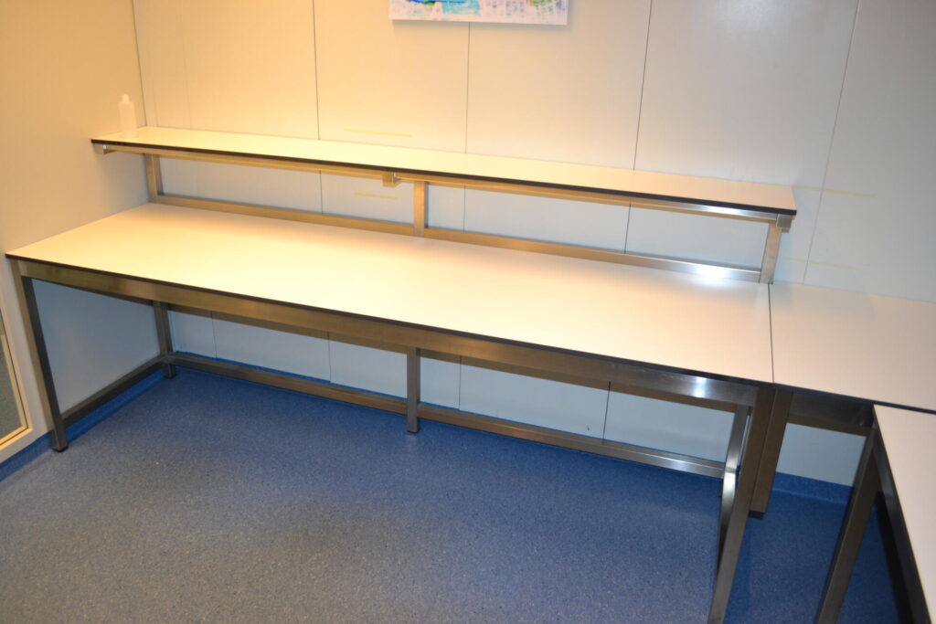 RVS laboratoriumtafel